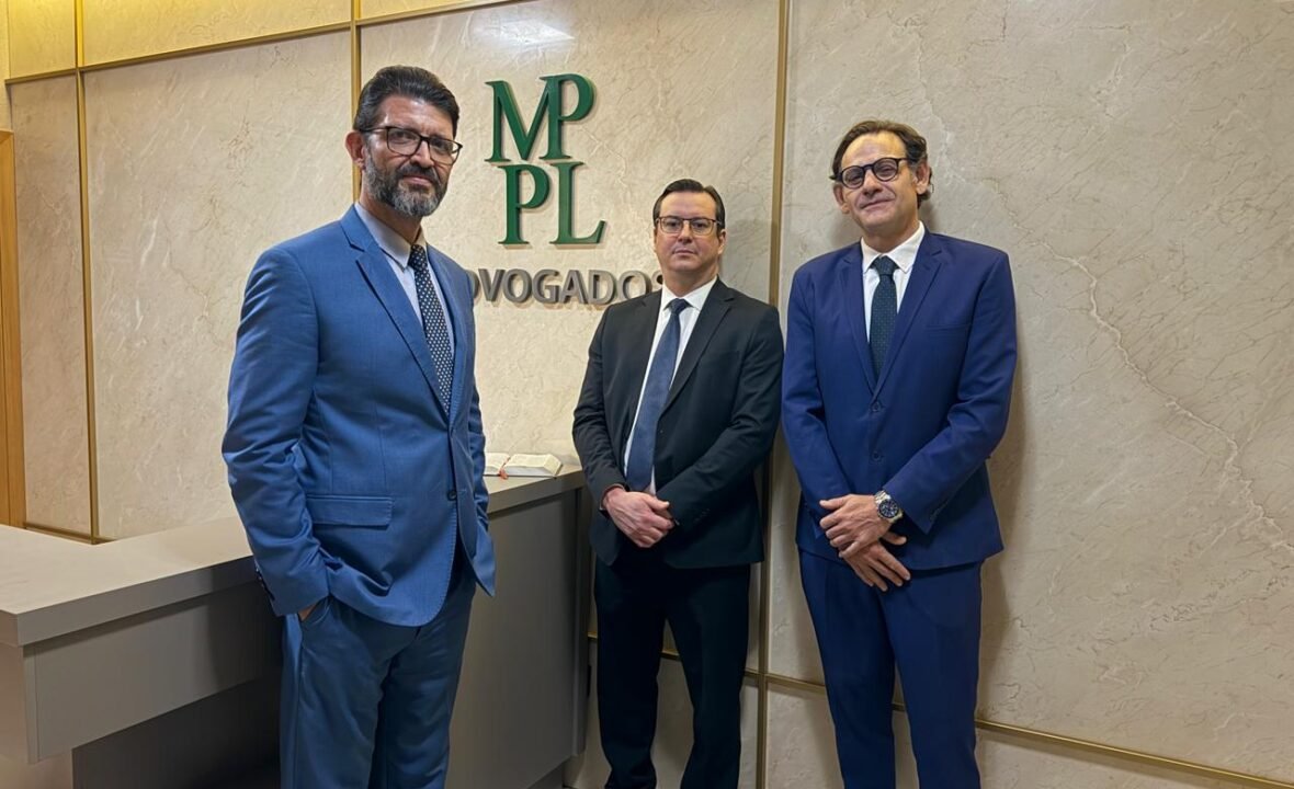 José Moraes Neto, Fernando do Prado e Fernando Lobo