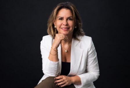 Dra. Larissa Bethania, Cardiologista e Médica do Esporte (CRM-PA 9191 | RQE 4682 | RQE 4635 | RQE 9795)