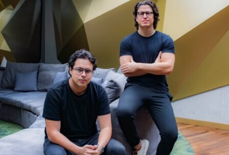 Cofundadores Rafael Fonseca (à direita) e Pedro Vinicius (à esquerda).