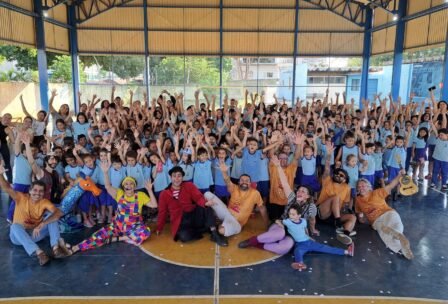 Ao completar 10 anos, o projeto levou oficinas e um espetáculo interativo às unidades de ensino.